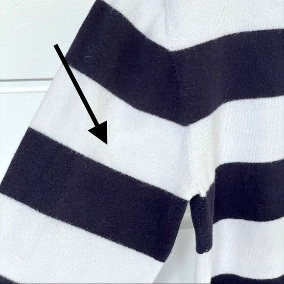 Jones New York Women’s Striped Crew Neck Sweater Size Medium - Picture 5 of 9